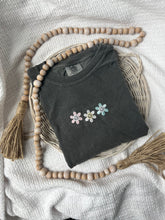 Load image into Gallery viewer, Ready to Ship | Smiling Daisy - embroidery