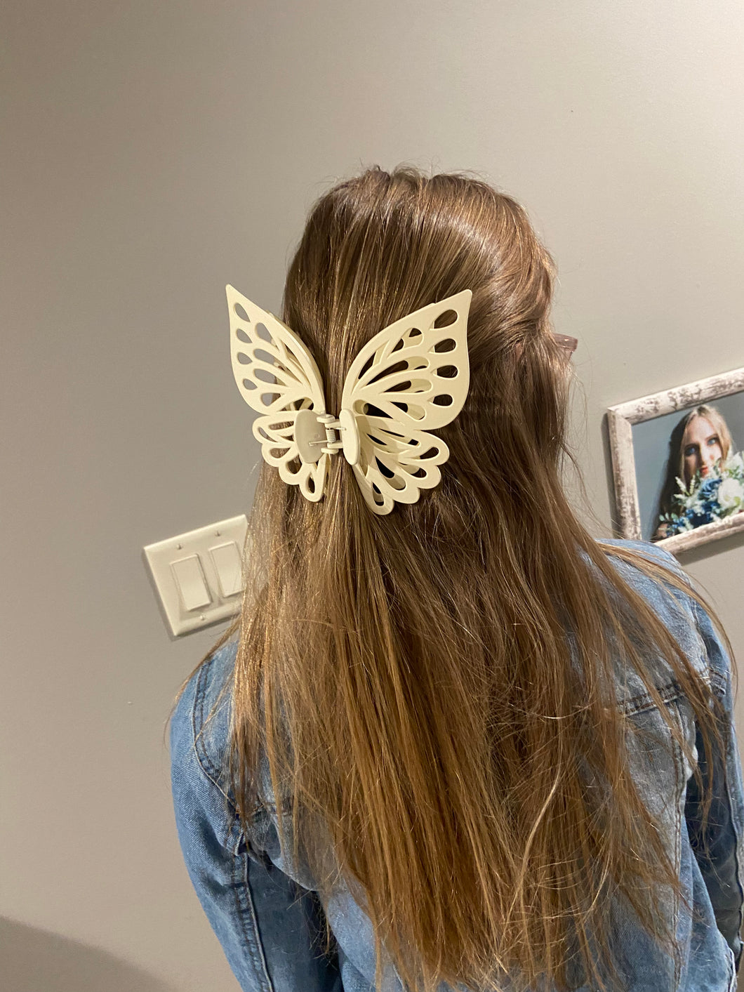 Butterfly hairclip